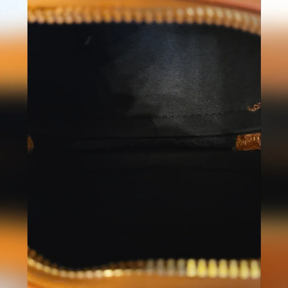 Brown Basketball Purse - Picture 3 of 3